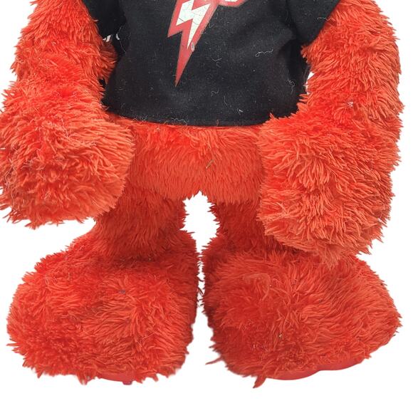 Hasbro Rock N Roll Let’s Rock Elmo Dancing Singing Toy Works No Batteries - Picture 4 of 13